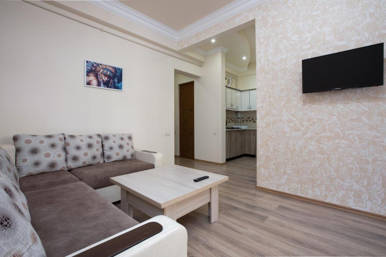 Stay Inn Apartments At Yekmalyan Street Єреван Екстер'єр фото