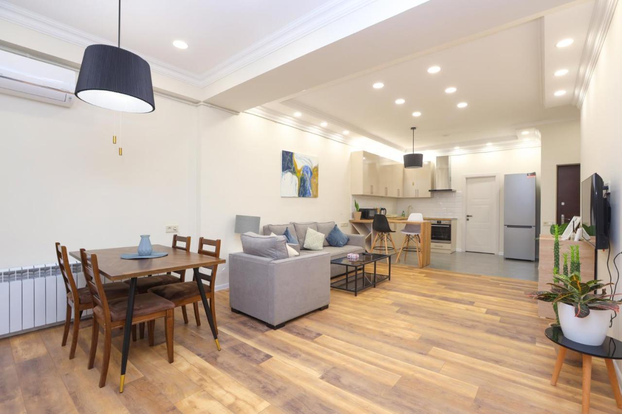 Stay Inn Apartments At Yekmalyan Street Єреван Екстер'єр фото