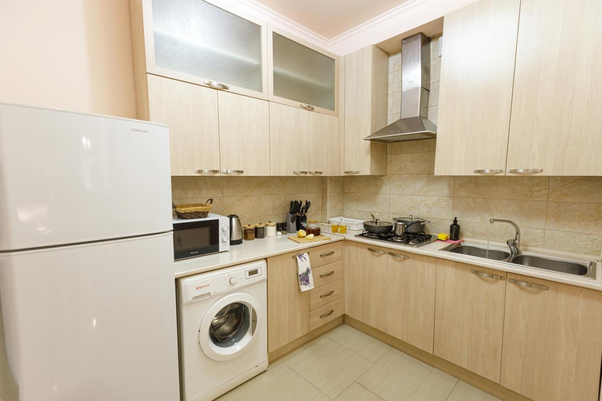 Stay Inn Apartments At Yekmalyan Street Єреван Екстер'єр фото